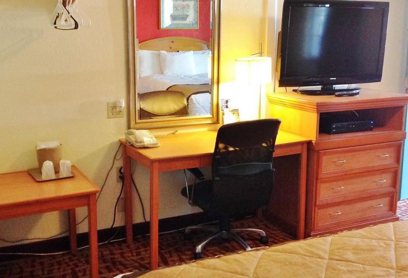 Hotel Americas Best Value Inn & Suites Aberdeen  | Aberdeen | Maryland | United States 12