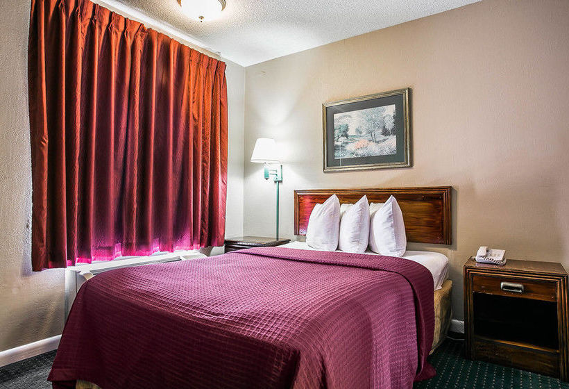 Hotel Econo Lodge Downtown Augusta  | Augusta | Georgia | United States 2