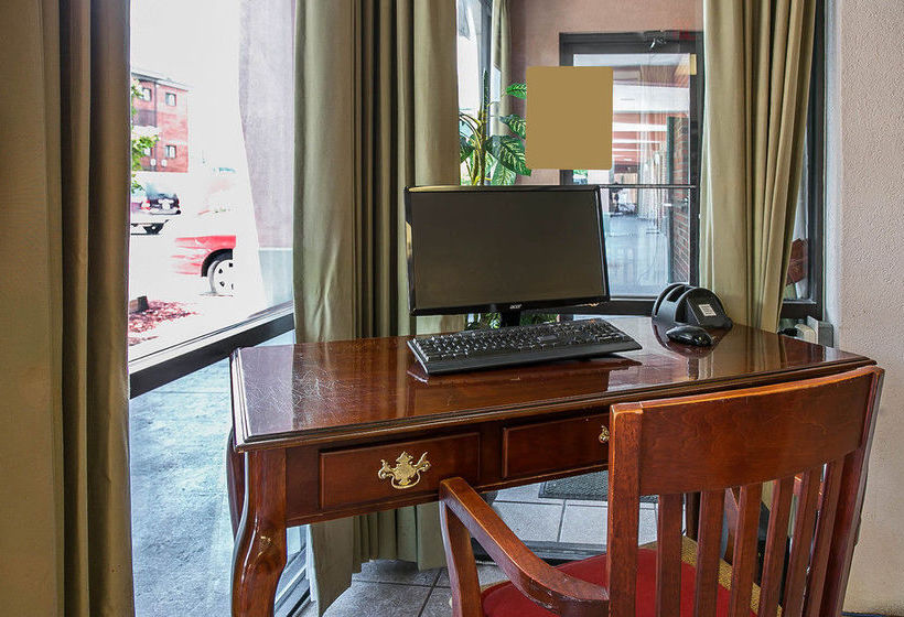 Hotel Econo Lodge Downtown Augusta  | Augusta | Georgia | United States 4