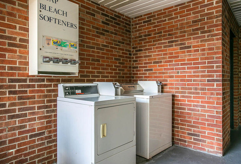 Hotel Econo Lodge Downtown Augusta  | Augusta | Georgia | United States 8