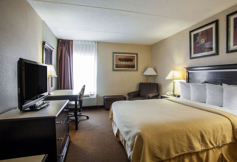 Hotel Quality Inn  | Aurora | Illinois | United States 18