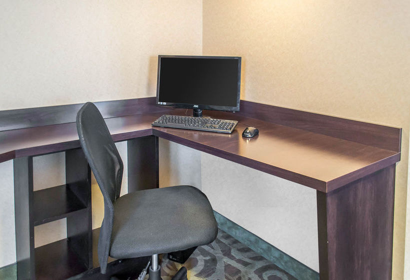 Clarion Hotel Beachwood  | Beachwood | Ohio | United States 5