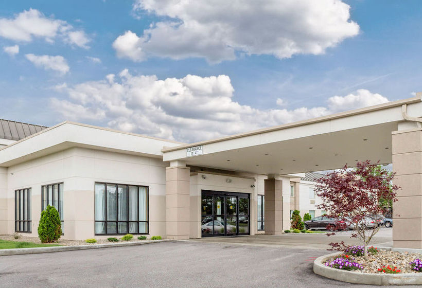 Clarion Hotel Beachwood  | Beachwood | Ohio | United States 7