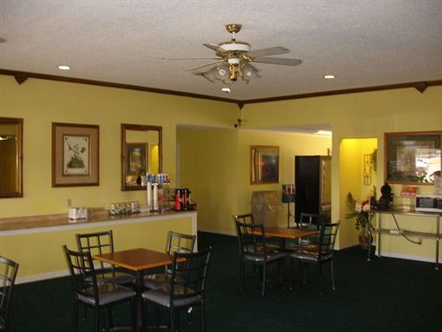 Hotel Value Lodge Brownwood  | Brownwood | Texas | United States 2