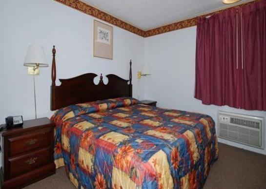 Hotel Econo Lodge  | Champaign | Illinois | United States 4