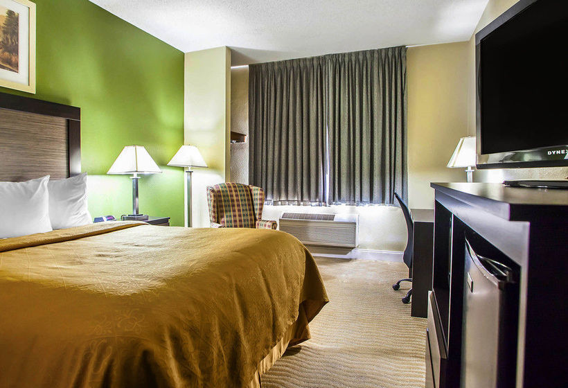 Hotel Quality Inn & Suites  | Champaign | Illinois | United States 11