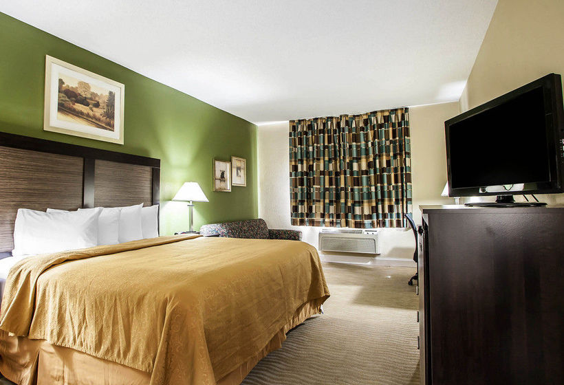 Hotel Quality Inn & Suites  | Champaign | Illinois | United States 19