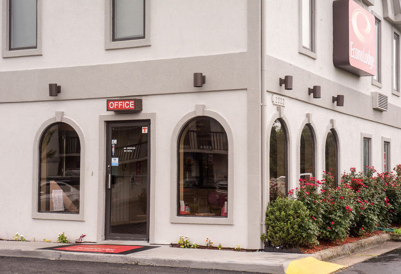 Hotel Econo Lodge  | Chesapeake | Virginia | United States 3