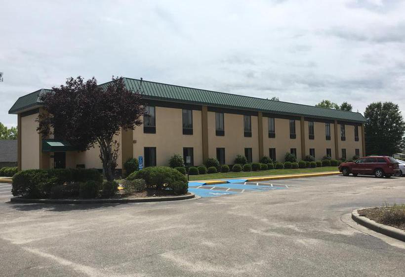 Hotel Crossroads Inn and Suites  | Conway | South Carolina | United States 4