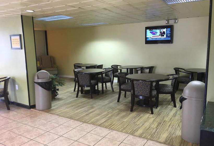 Hotel Crossroads Inn and Suites  | Conway | South Carolina | United States 6