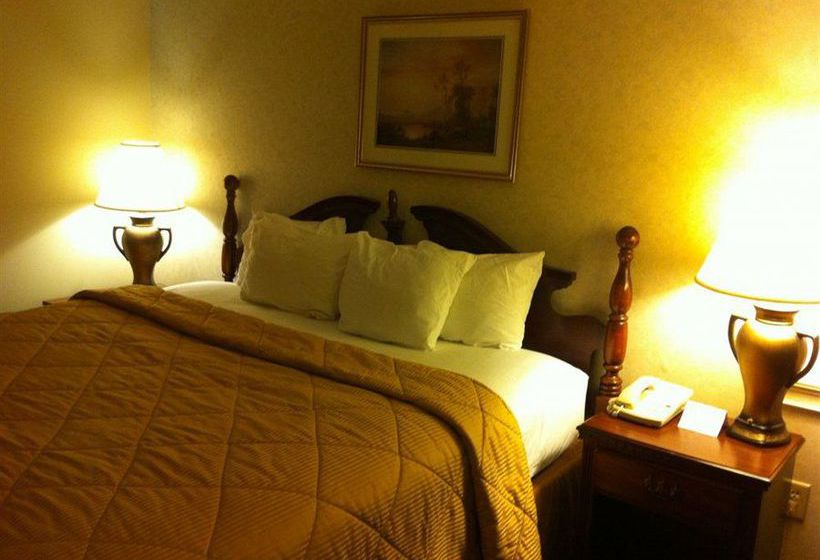 Hotel Super 8 Cornelia 