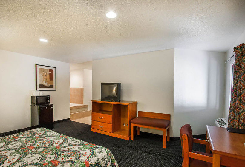 Hotel Rodeway Inn Effingham  | Effingham | Illinois | United States 15