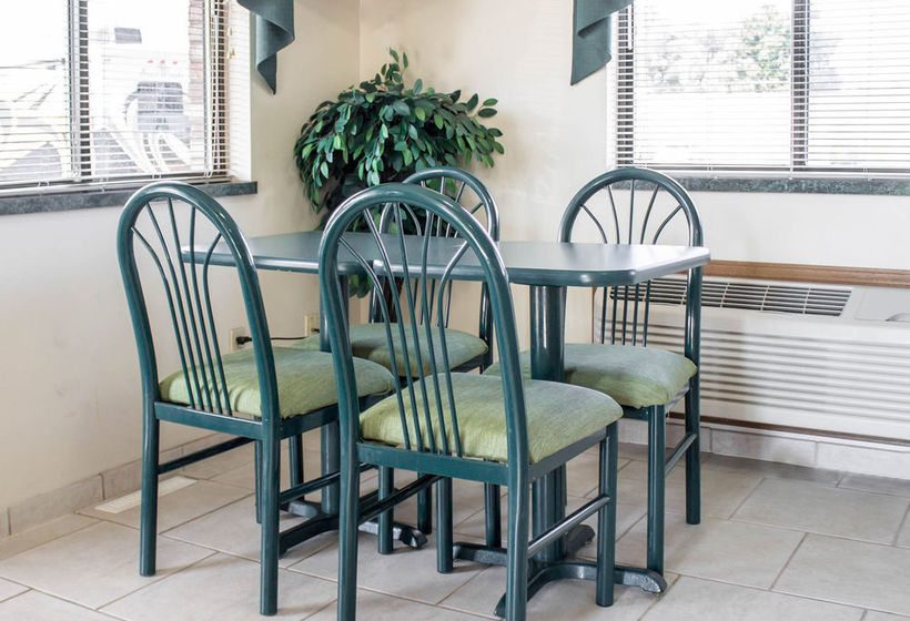 Hotel Econo Lodge  | Elkhart | Indiana | Estados Unidos 4