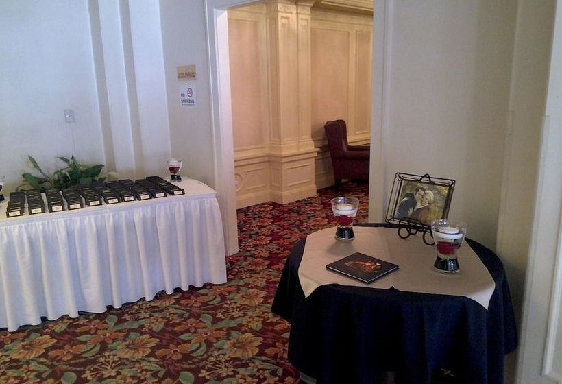 Hotel Retlaw Plaza  | Fond du Lac | Wisconsin | United States 7