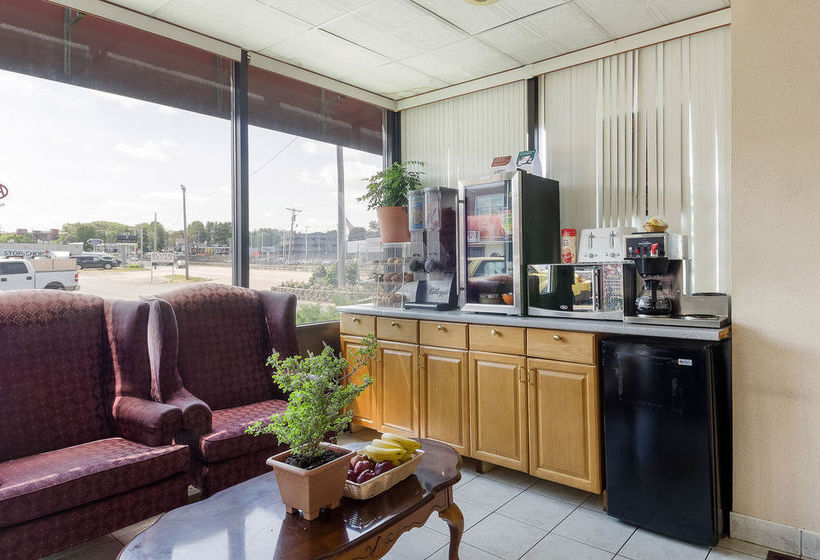 Hotel Econo Lodge  | Framingham | Massachusetts | United States 1