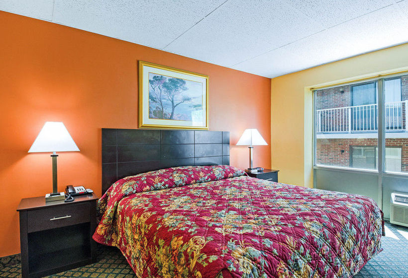 Hotel Econo Lodge  | Framingham | Massachusetts | United States 11