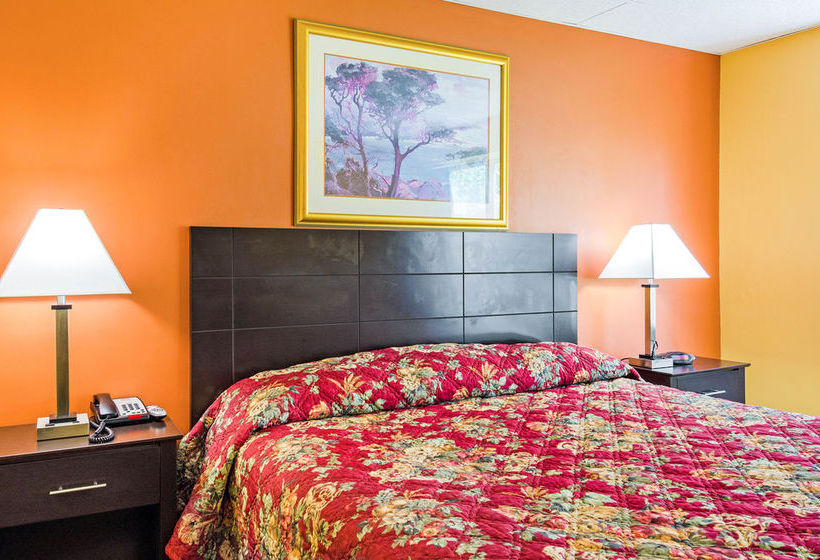 Hotel Econo Lodge  | Framingham | Massachusetts | United States 12