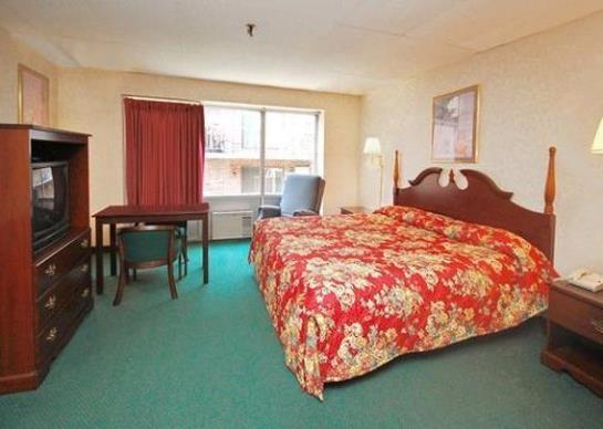 Hotel Econo Lodge  | Framingham | Massachusetts | United States 19