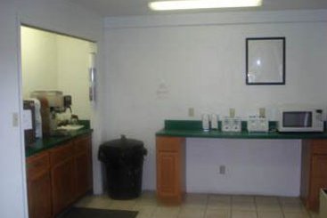 Hotel Knights Inn Ghent  | Ghent | West Virginia | United States 2