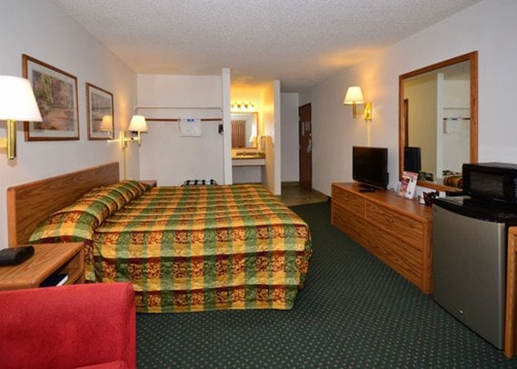 Hotel Rodeway Inn  | Grand Island | Nebraska | United States 2