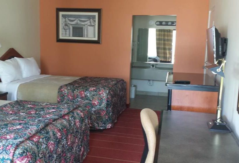 Hotel Quality Inn & Suites  Greensboro Carolina del Norte