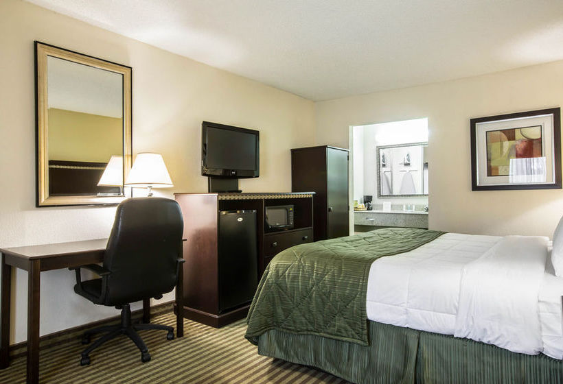 Hotel Clarion Inn & Suites Greenville  | Greenville | South Carolina | United States 15