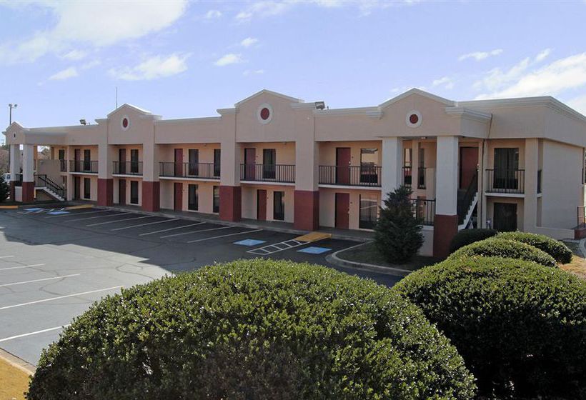 Hotel Clarion Inn & Suites Greenville  | Greenville | South Carolina | United States 3