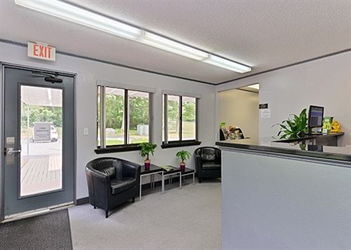 Hotel Knights Inn Groton  | Groton | Connecticut | United States 11