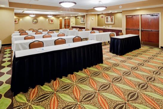 Hotel Holiday Inn Express Harrisburg East  | Harrisburg | Pennsylvania | United States 12