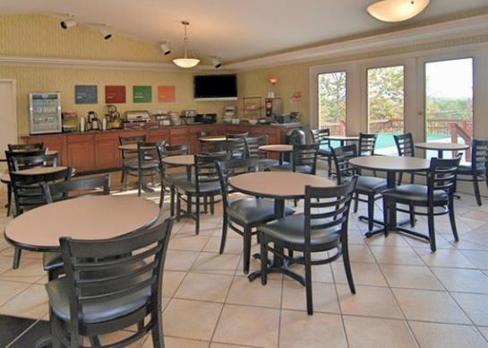 Hotel Comfort Inn Independence  | Independence | Ohio | United States 12