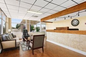 Hotel Americas Best Value Inn & Sui  La Junta