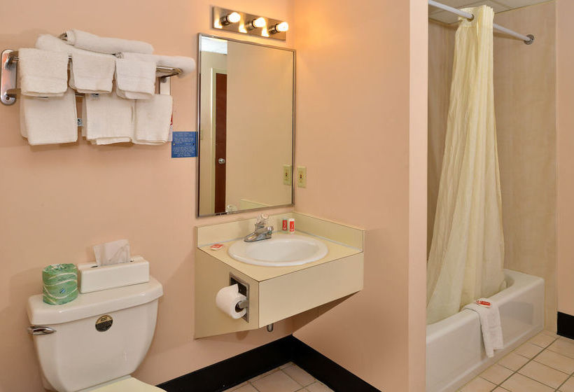 Hotel Econo Lodge North  | Lancaster | Pennsylvania | United States 6