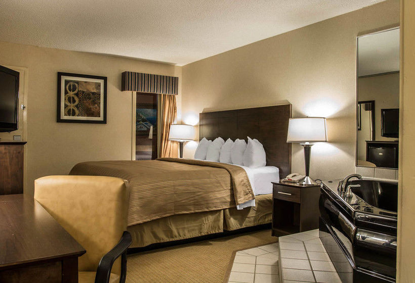 Hotel Quality Inn University  | Lansing | Michigan | United States 2