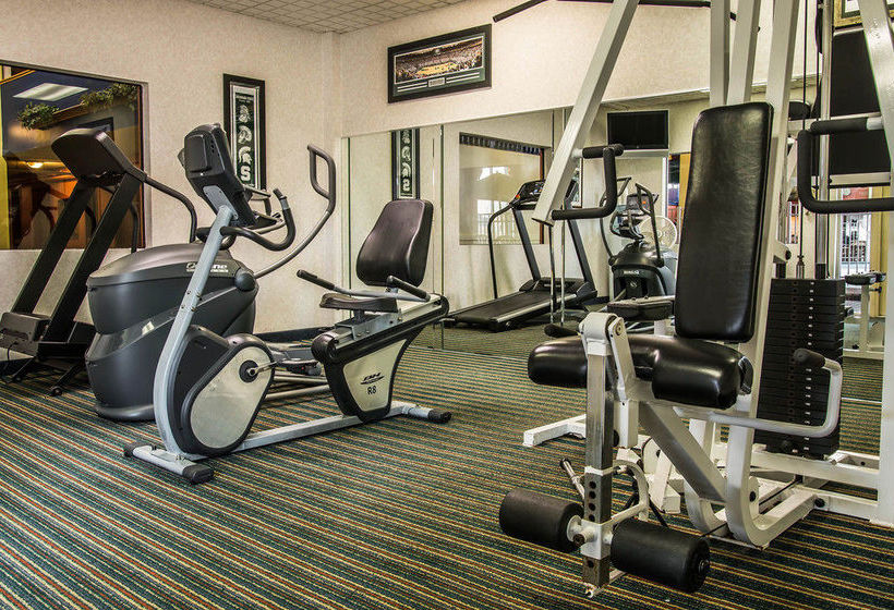 Hotel Quality Inn University  | Lansing | Michigan | United States 4