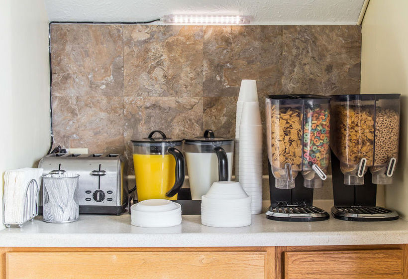 Hotel Econo Lodge  | Limon | Colorado | United States 6