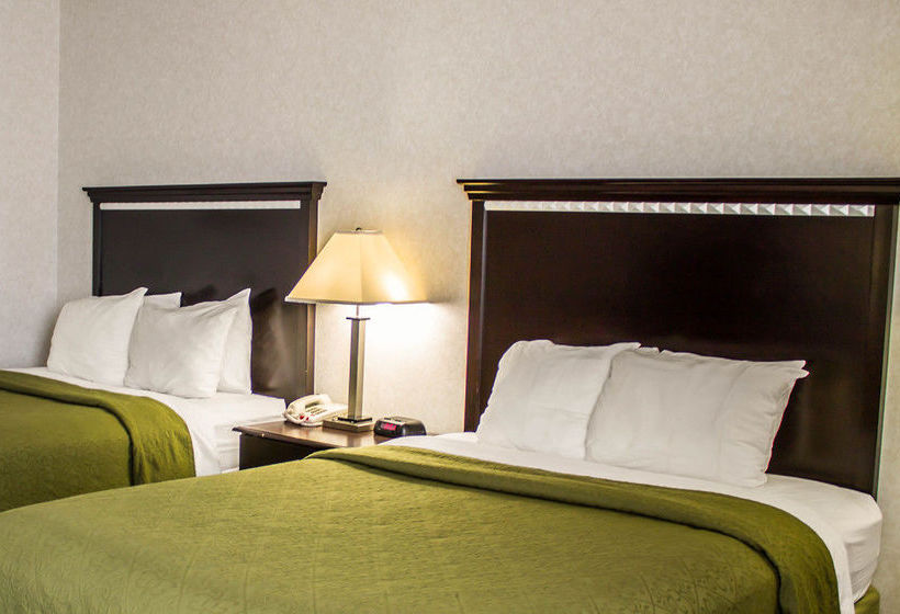 Hotel Quality Inn & Suites  | Mansfield | Ohio | United States 12