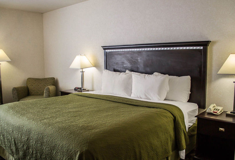 Hotel Quality Inn & Suites  | Mansfield | Ohio | United States 13