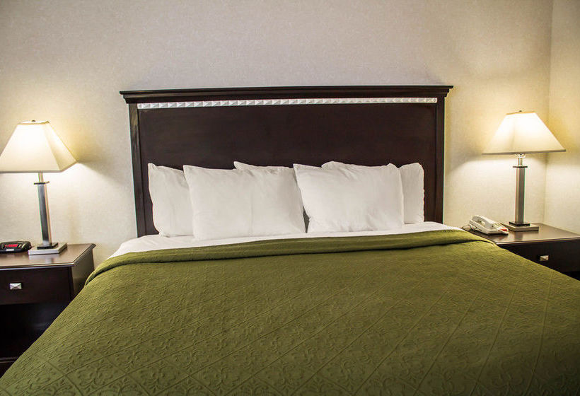 Hotel Quality Inn & Suites  | Mansfield | Ohio | United States 16