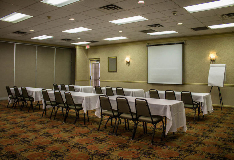 Hotel Quality Inn & Suites  | Mansfield | Ohio | United States 2