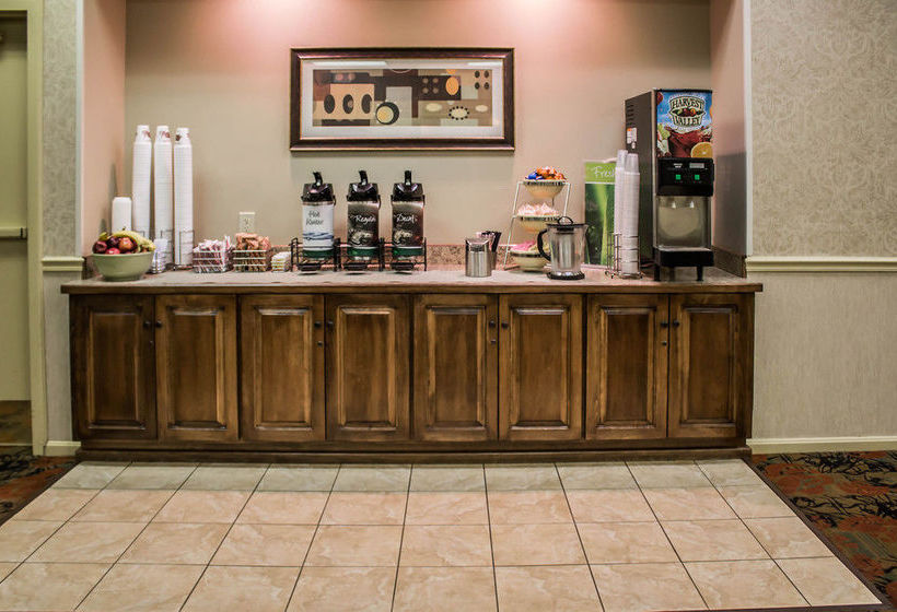 Hotel Quality Inn & Suites  | Mansfield | Ohio | United States 4