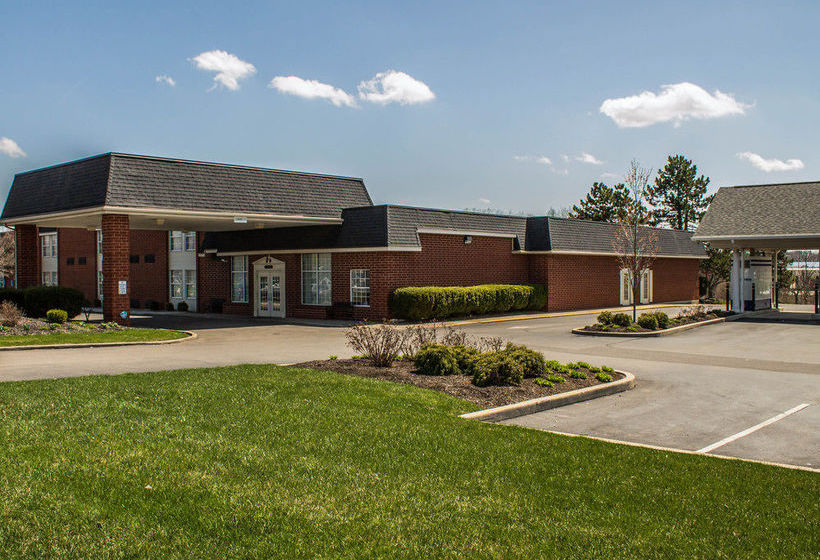 Hotel Quality Inn & Suites  | Mansfield | Ohio | United States 6