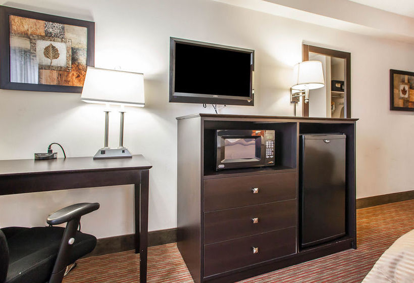 Hotel Quality Inn & Suites   | Mason City | Iowa | United States 12