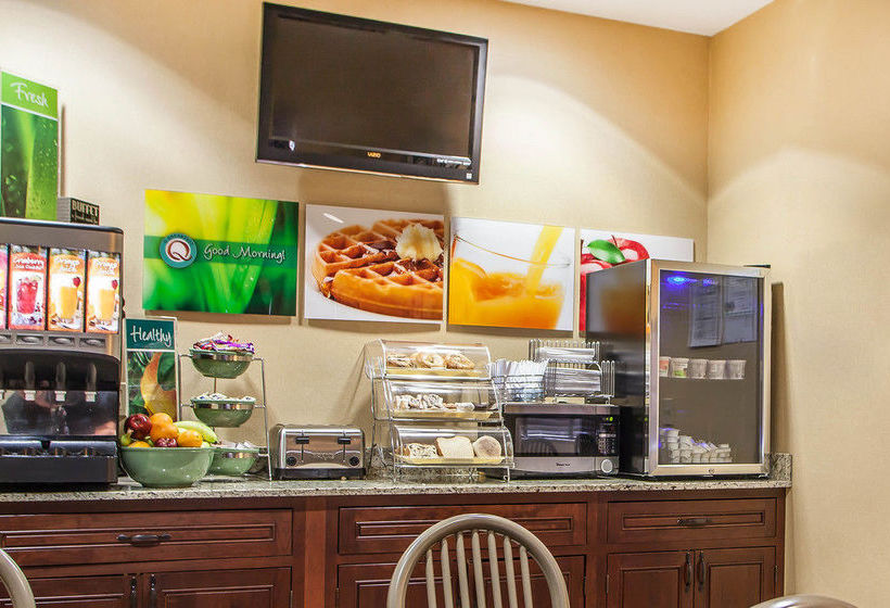 Hotel Quality Inn & Suites   | Mason City | Iowa | United States 2