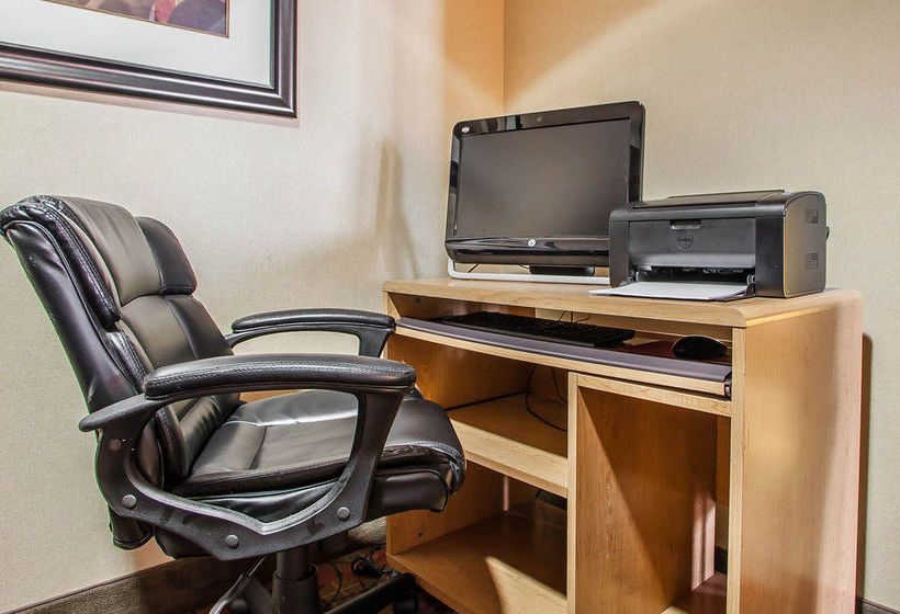 Hotel Quality Inn & Suites   | Mason City | Iowa | United States 3