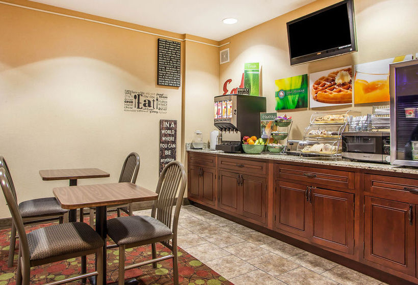 Hotel Quality Inn & Suites   | Mason City | Iowa | United States 6