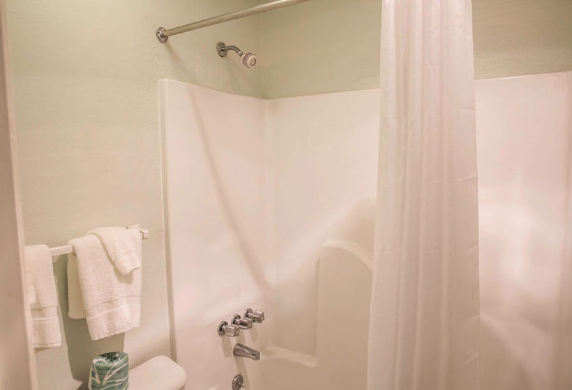 Hotel Econo Lodge  | Morehead City | North Carolina | United States 18