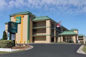 Hotel Quality Inn Carolina Oceanfront  Nags Head Carolina del Norte