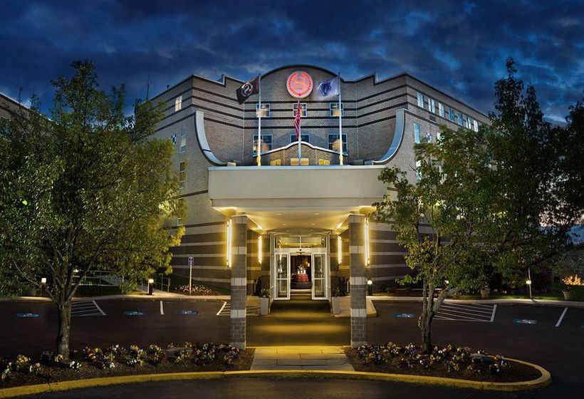 Sheraton Needham Hotel 