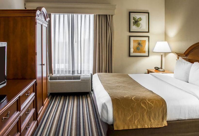 Hotel Comfort Suites Chesapeake  | Chesapeake | Virginia | United States 16