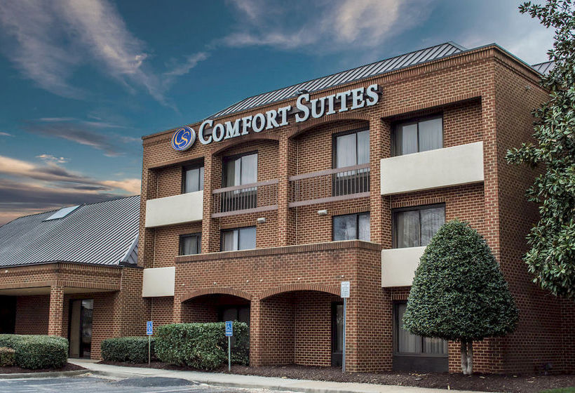Hotel Comfort Suites Chesapeake  | Chesapeake | Virginia | United States 3